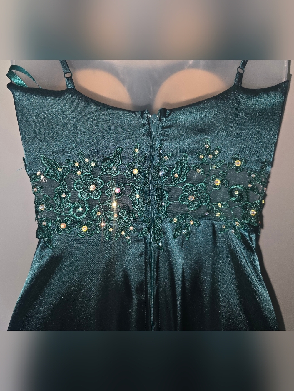 City Triagle Satin Gown, Emerald Prom or Formal Dress, Womens size 1 Floral - Picture 9 of 16